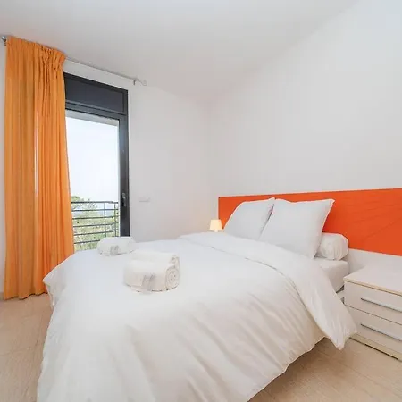 Aurore, 12 Persons, Large Salt-water Pool, Air Conditioning