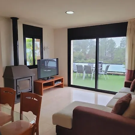 Aurore, 12 Persons, Large Salt-water Pool, Air Conditioning Villa *