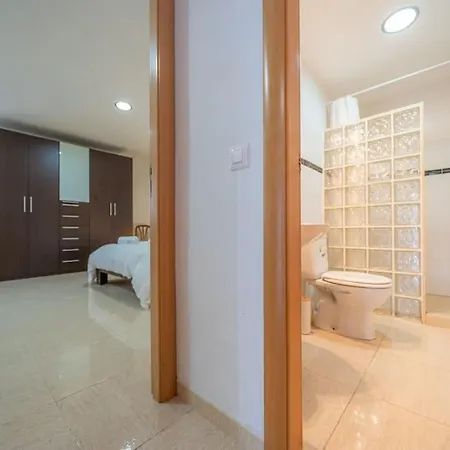 Aurore, 12 Persons, Large Salt-water Pool, Air Conditioning Villa *