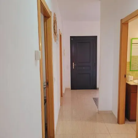 Aurore, 12 Persons, Large Salt-water Pool, Air Conditioning Villa Lloret de Mar