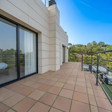 Aurore, 12 Persons, Large Salt-water Pool, Air Conditioning * Lloret de Mar