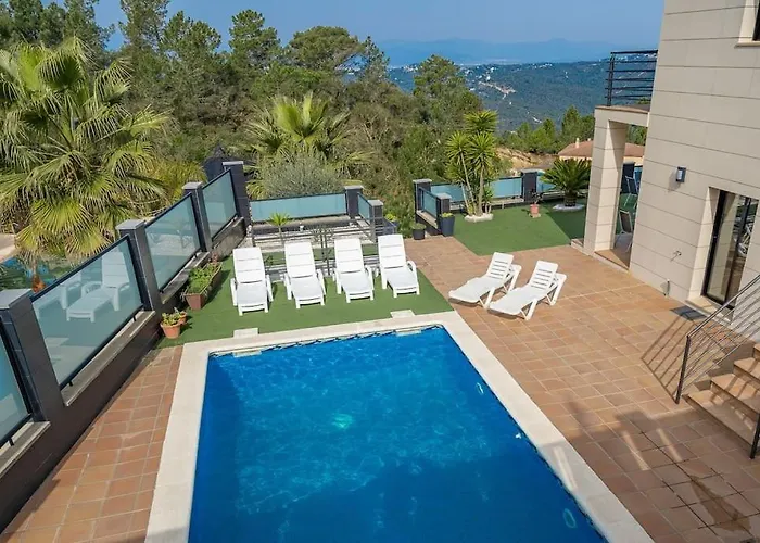 Villa Aurore, 12 Persons, Large Salt-water Pool, Air Conditioning *