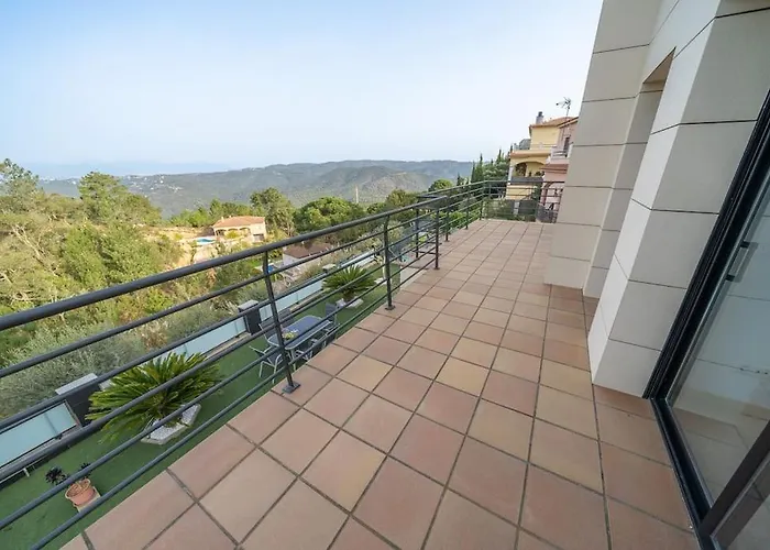 Aurore, 12 Persons, Large Salt-water Pool, Air Conditioning *