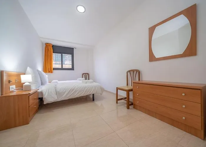 Villa Aurore, 12 Persons, Large Salt-water Pool, Air Conditioning