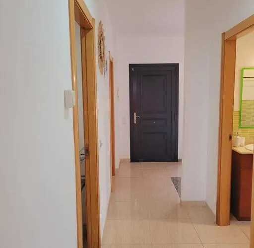 Aurore, 12 Persons, Large Salt-water Pool, Air Conditioning Villa Lloret de Mar