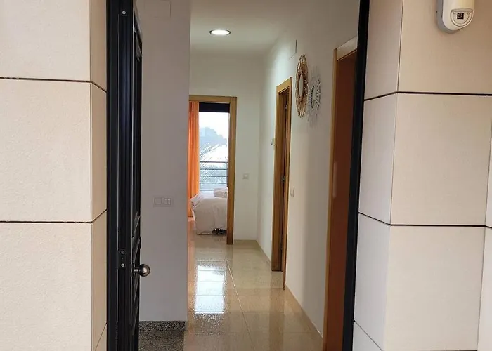 Aurore, 12 Persons, Large Salt-water Pool, Air Conditioning Villa Lloret de Mar