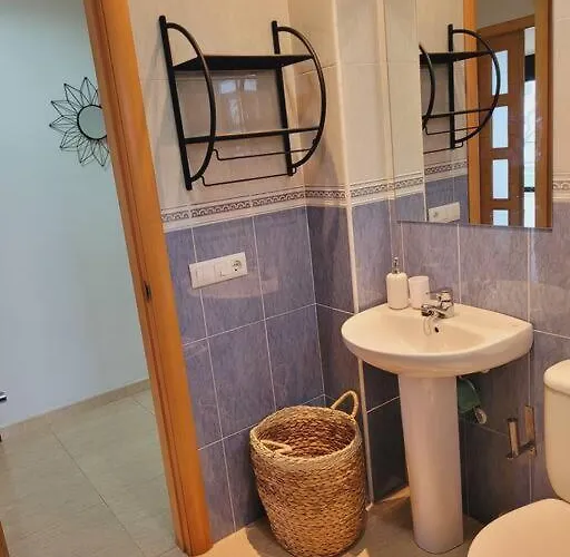 Aurore, 12 Persons, Large Salt-water Pool, Air Conditioning Lloret de Mar