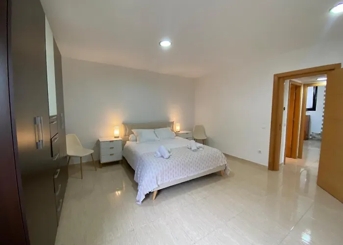 Willa Aurore, 12 Persons, Large Salt-water Pool, Air Conditioning