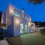 فيلة Aurore, 12 Persons, Large Salt-water Pool, Air Conditioning *